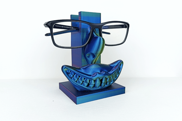 Funny Glasses Holder: The Unexpected Upgrade for Your Workspace